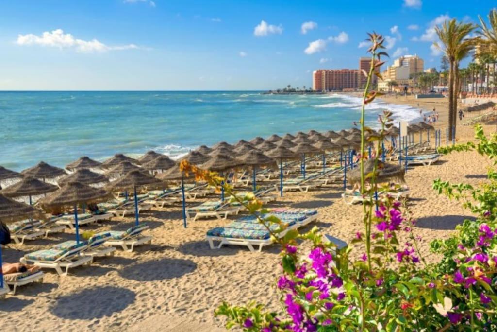 Apartamento En Benalmadena Costa Exteriör bild
